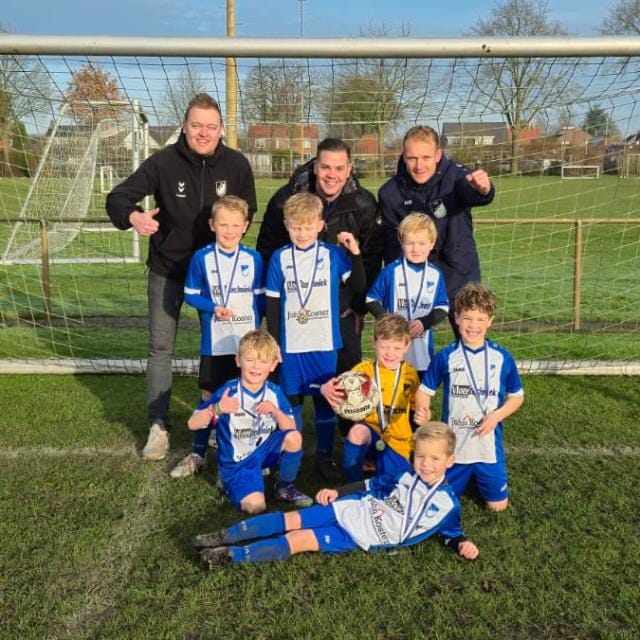 🔵⚪Jo8-2 KAMPIOEN⚪🔵